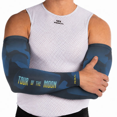 Tour of the Moon 2025 Thermal Arm Warmers
